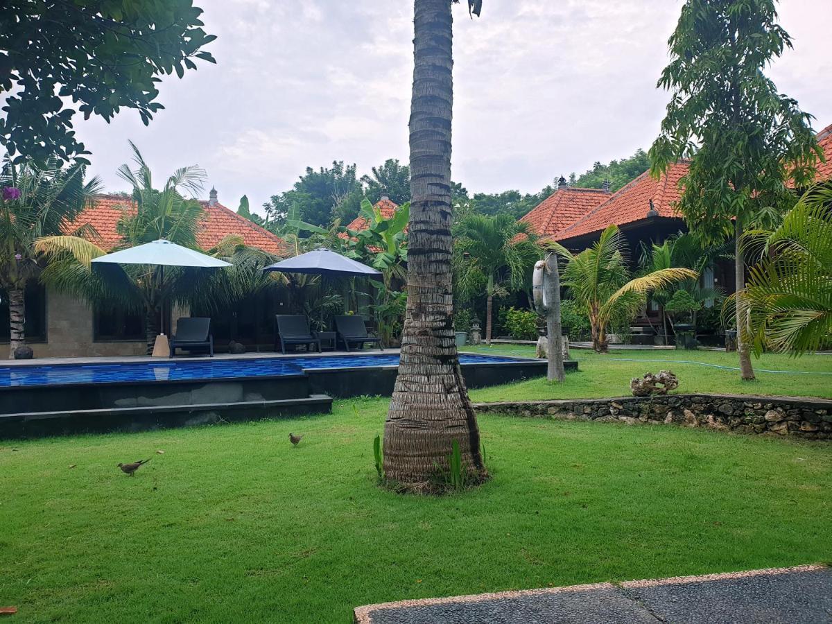 Kencana Garden Hotel Nusa Lembongan  Exterior photo